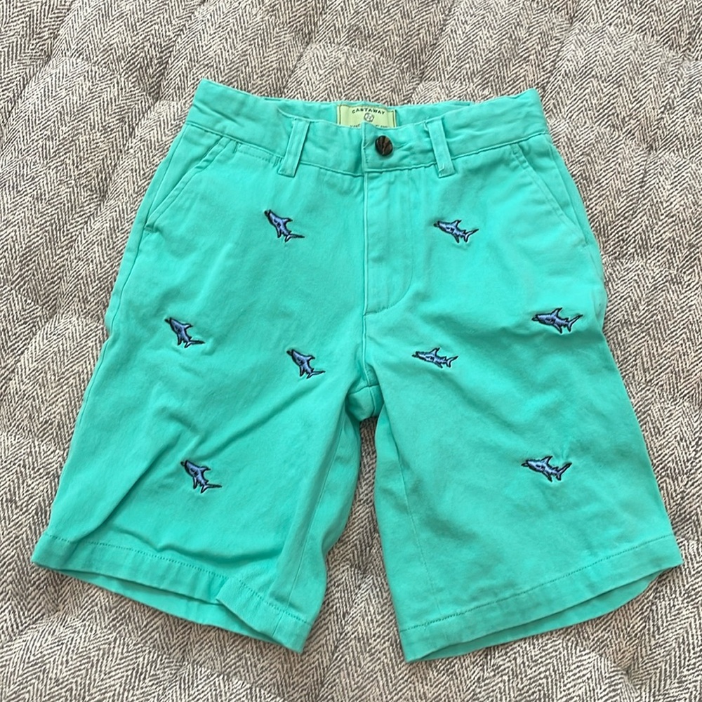 Castaway Nantucket Island shark shorts size 6